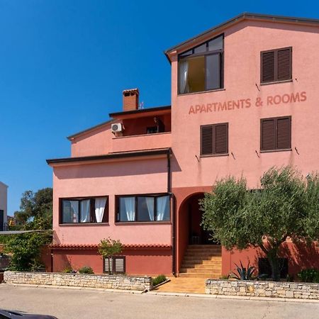 Apartments Miri Vrsar Εξωτερικό φωτογραφία