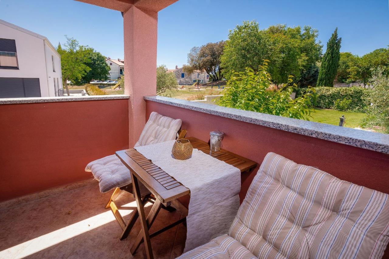 Apartments Miri Vrsar Εξωτερικό φωτογραφία