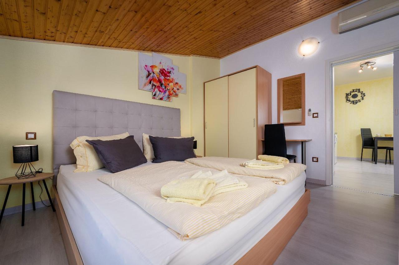 Apartments Miri Vrsar Εξωτερικό φωτογραφία
