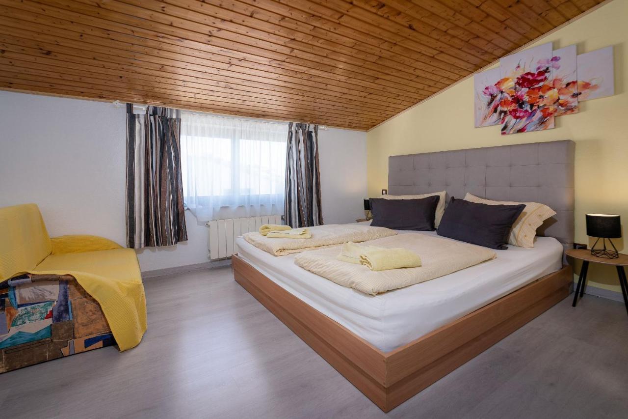 Apartments Miri Vrsar Εξωτερικό φωτογραφία