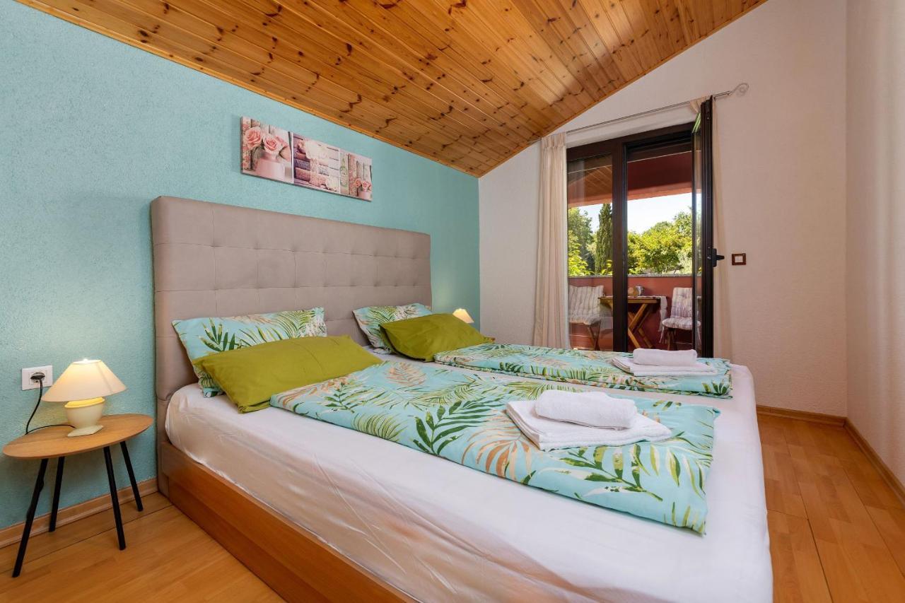 Apartments Miri Vrsar Εξωτερικό φωτογραφία
