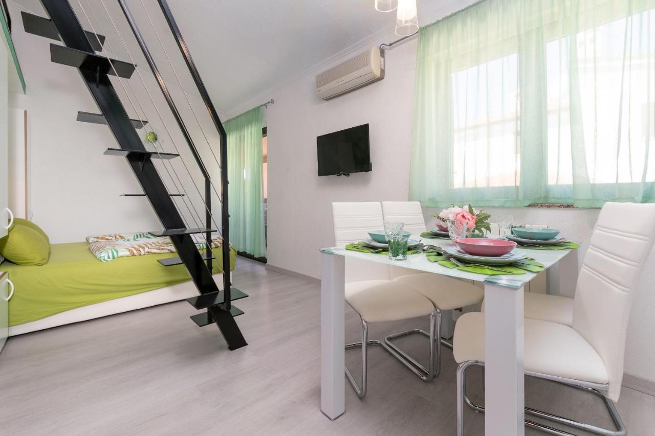 Apartments Miri Vrsar Εξωτερικό φωτογραφία