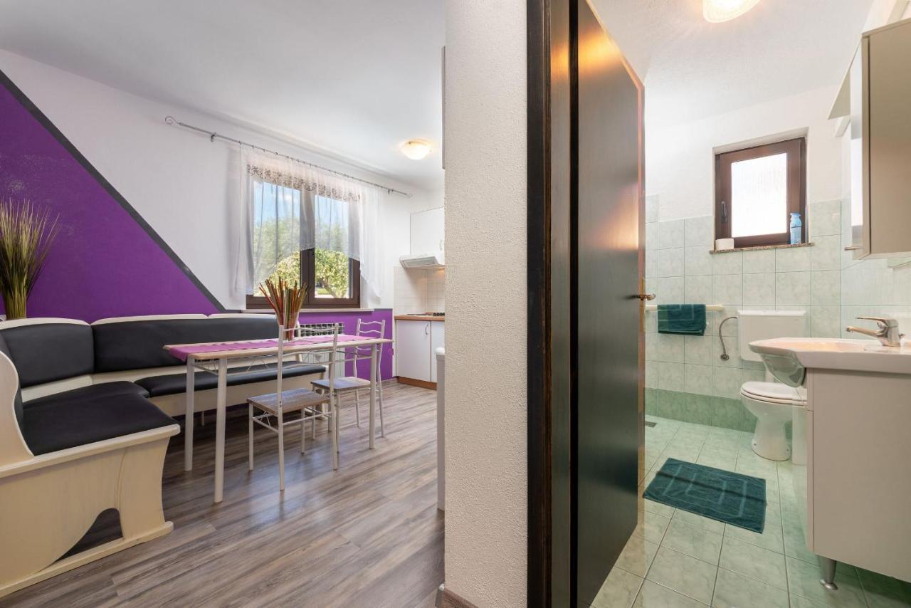 Apartments Miri Vrsar Εξωτερικό φωτογραφία