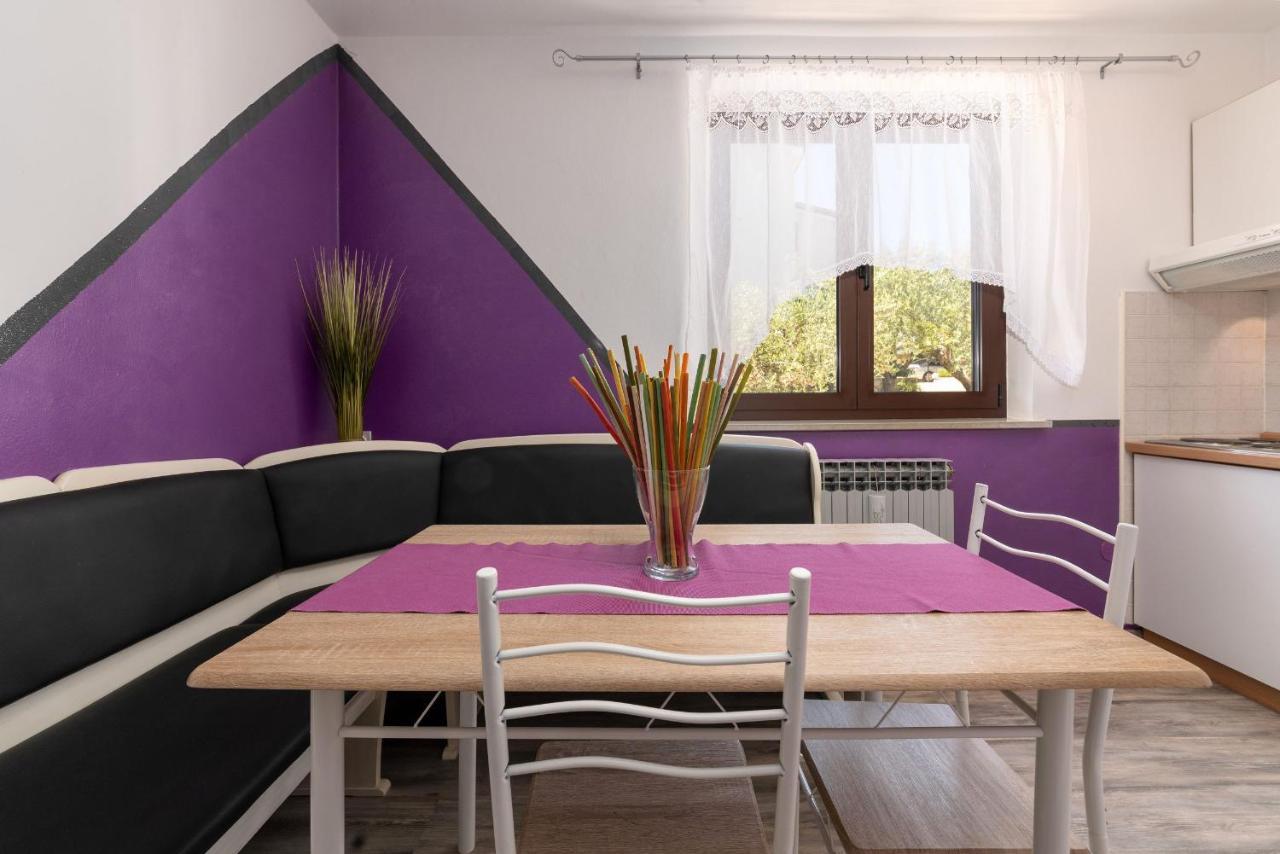 Apartments Miri Vrsar Εξωτερικό φωτογραφία